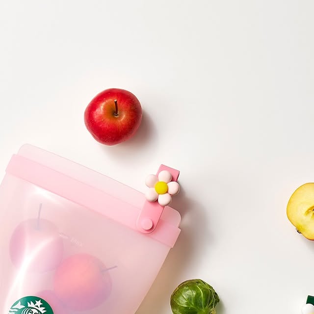 [스타벅스 이벤트] 봄날의 설렘 가득! 스타벅스 스프링 실리콘 푸드백 세트 후기 (feat. 일상 속 작은 행복)
